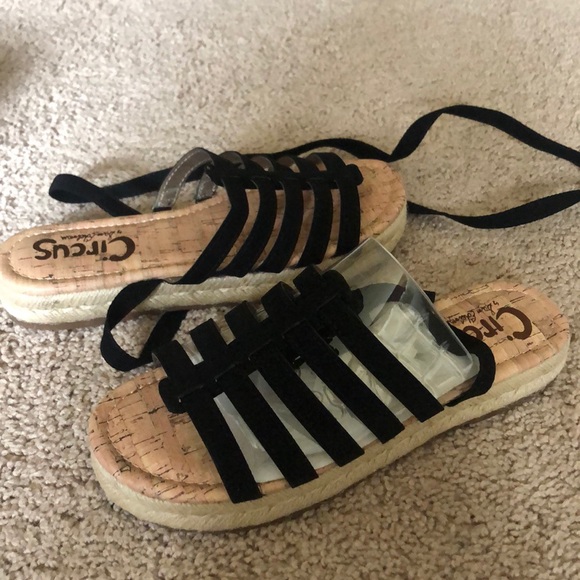 Arial black lace-up espadrilles - Picture 2 of 4